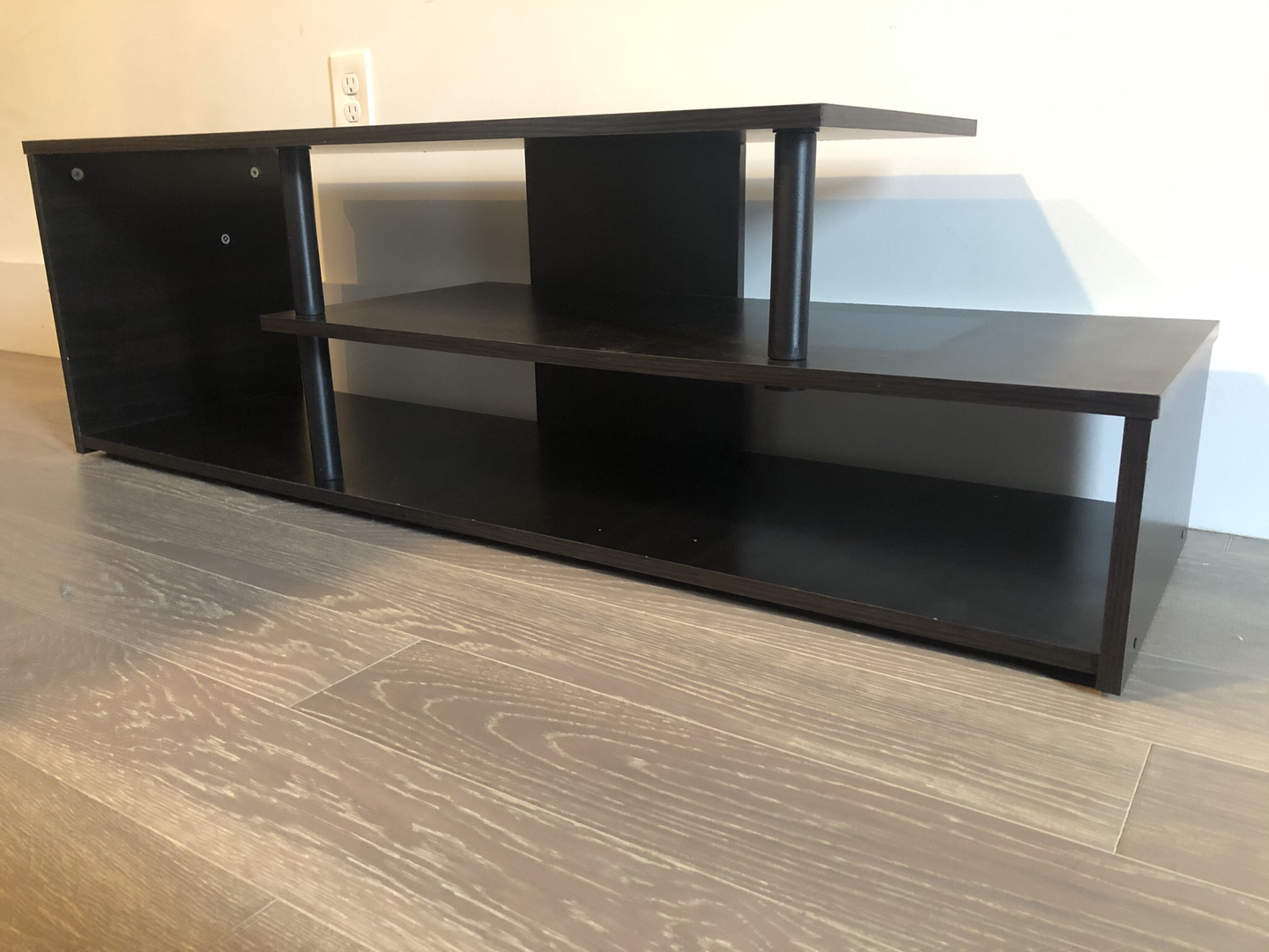 TV Stand - photo 2