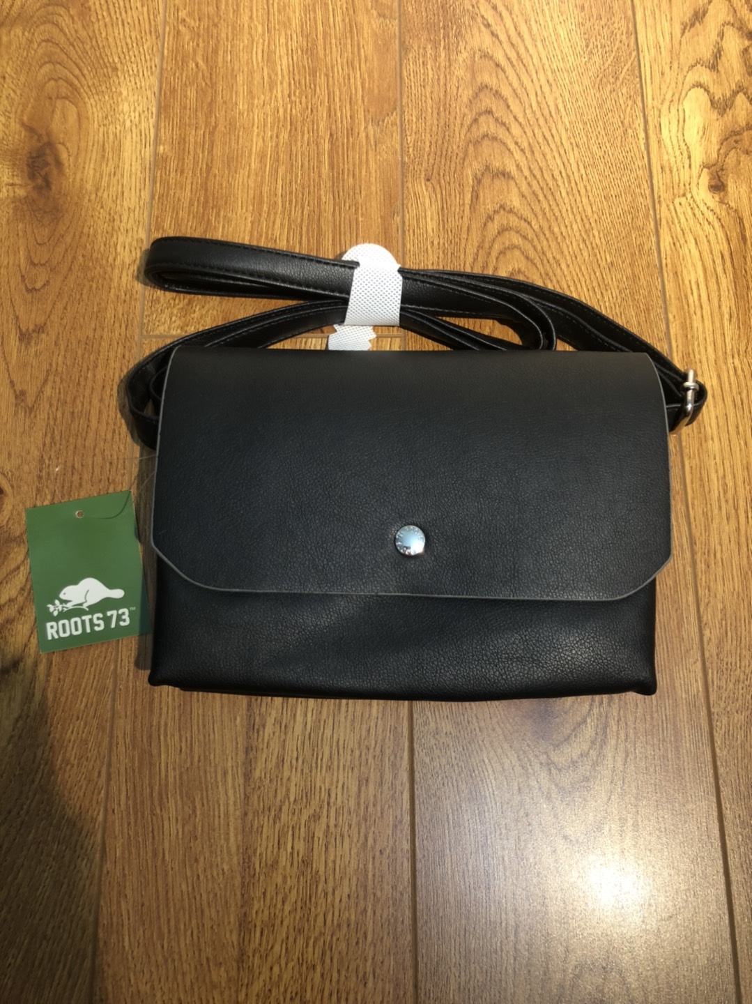 Woman’s brand new purse  - photo 5
