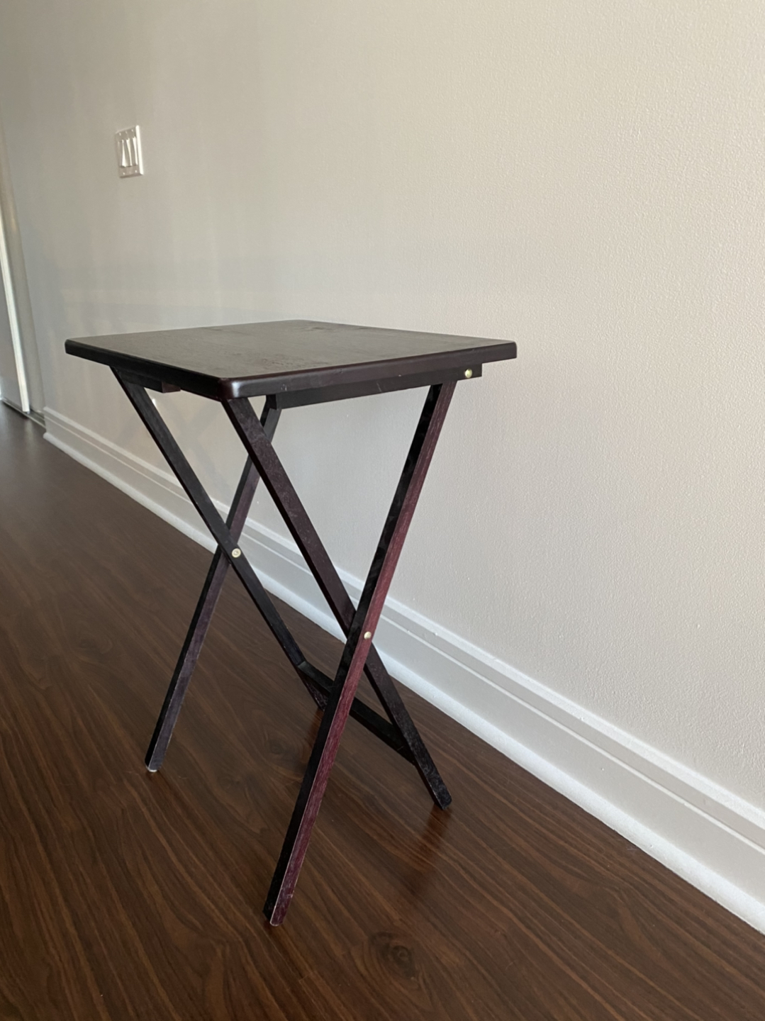 TV Tray - photo 2