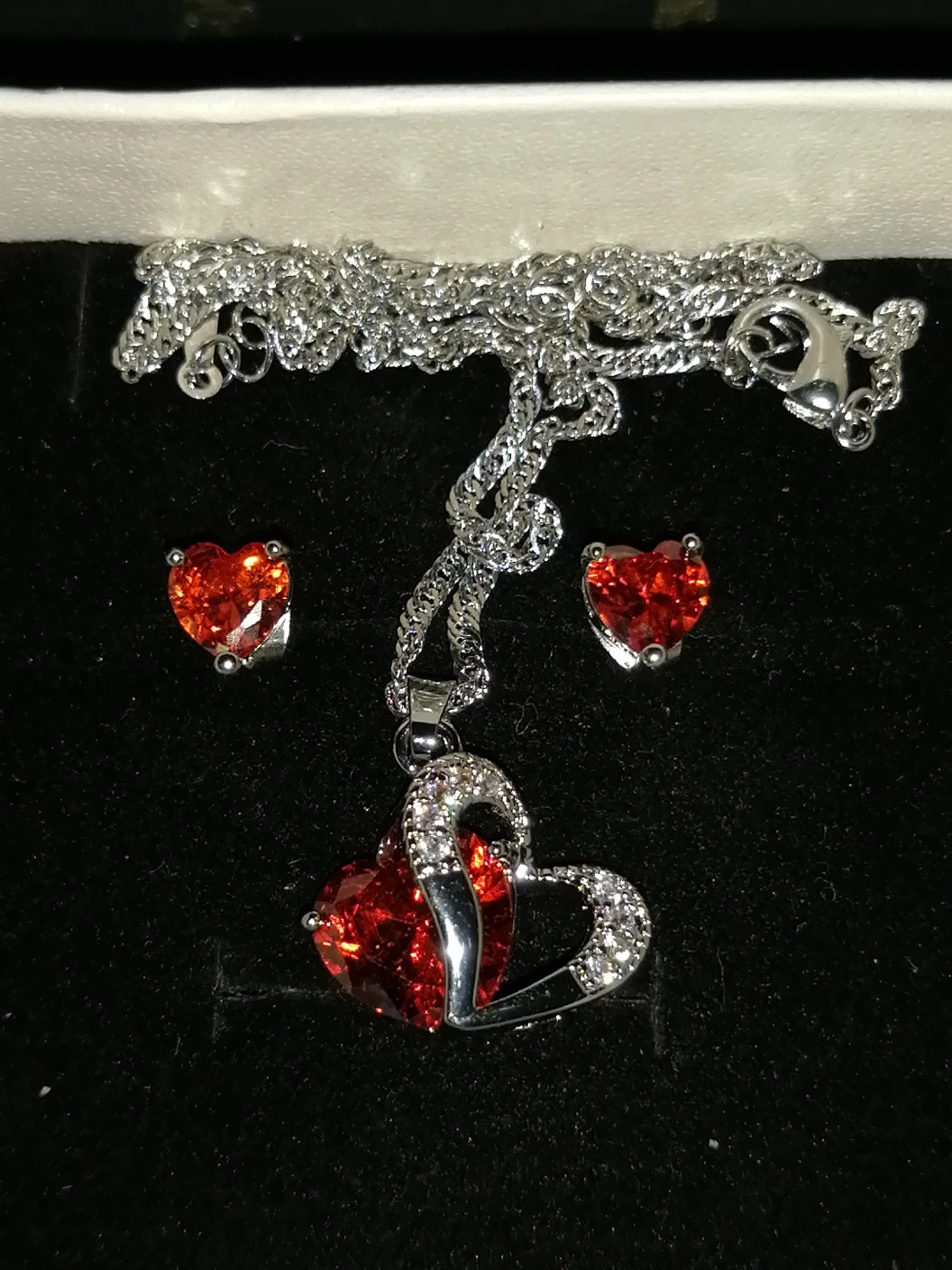 Valentine's Day ❤️ Heart shaped earrings and matching necklace thumbnail