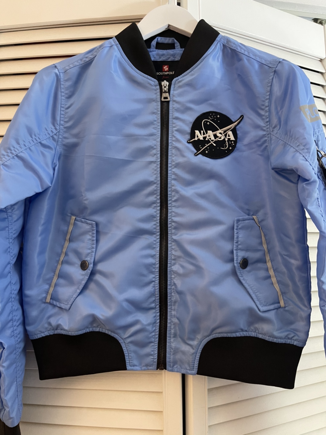 NEW NASA women jumper southpole