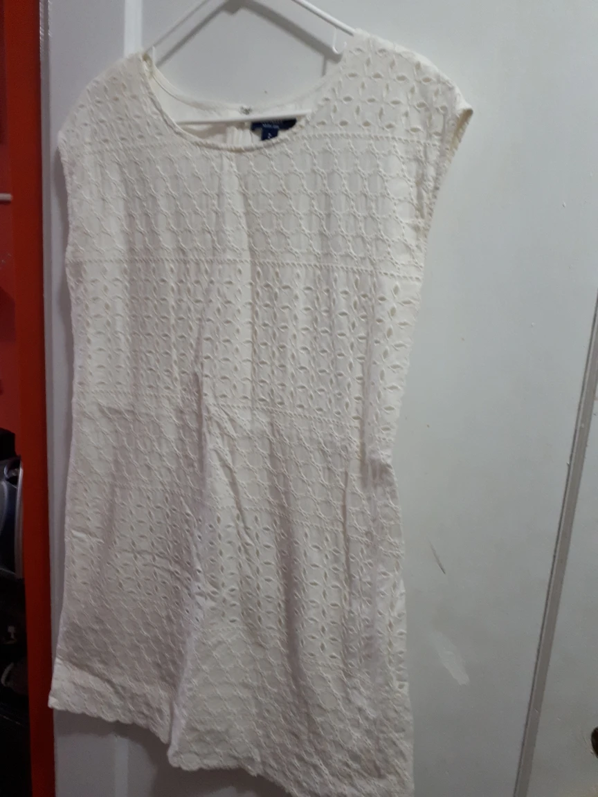 white dress thumbnail
