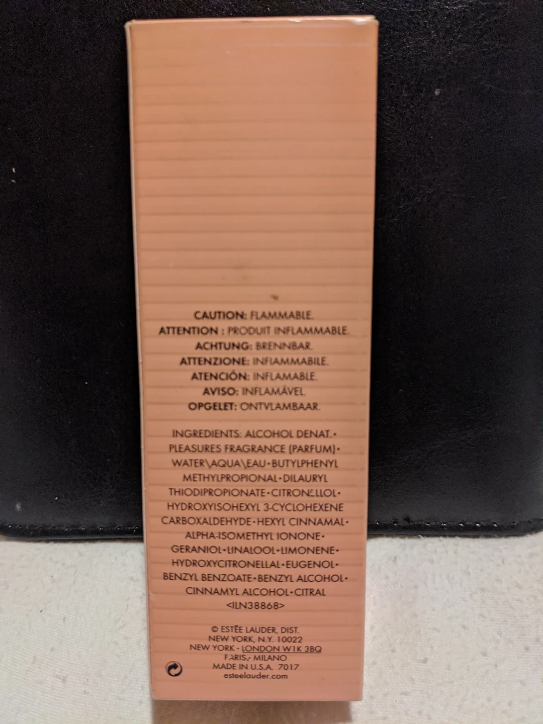Estee Lauder Pleasures Perfume - photo 5