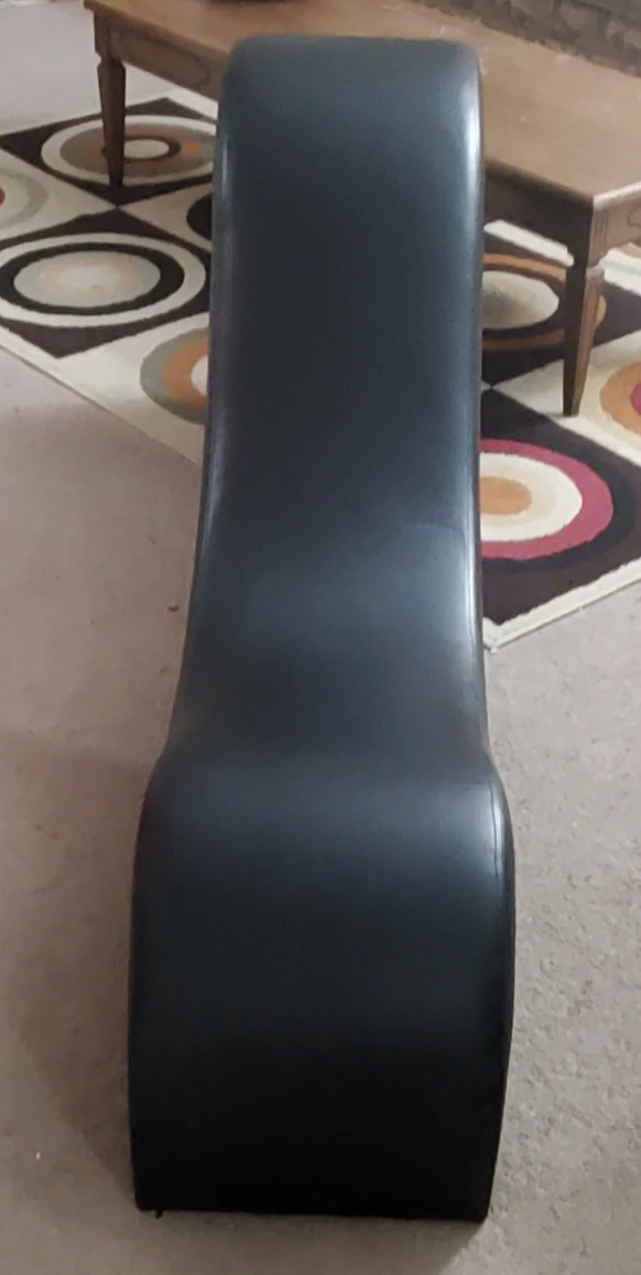 Christina chaise lounge