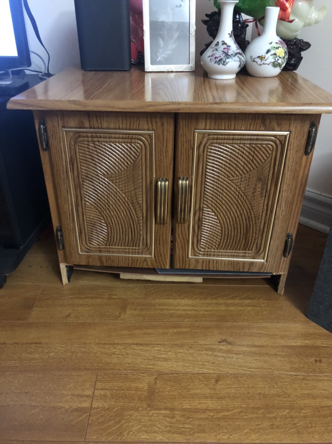 Small table 