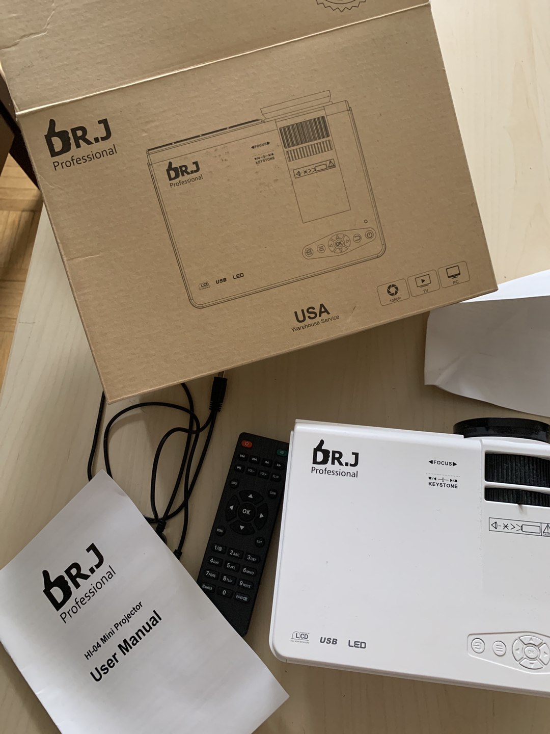 👍🏻R.J Professional Mini Projector 🎦🍿 - photo 2