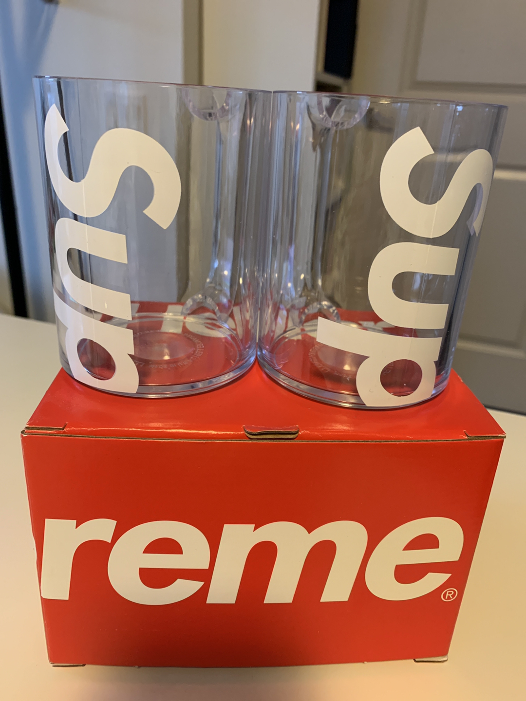 Supreme Heller mugs thumbnail