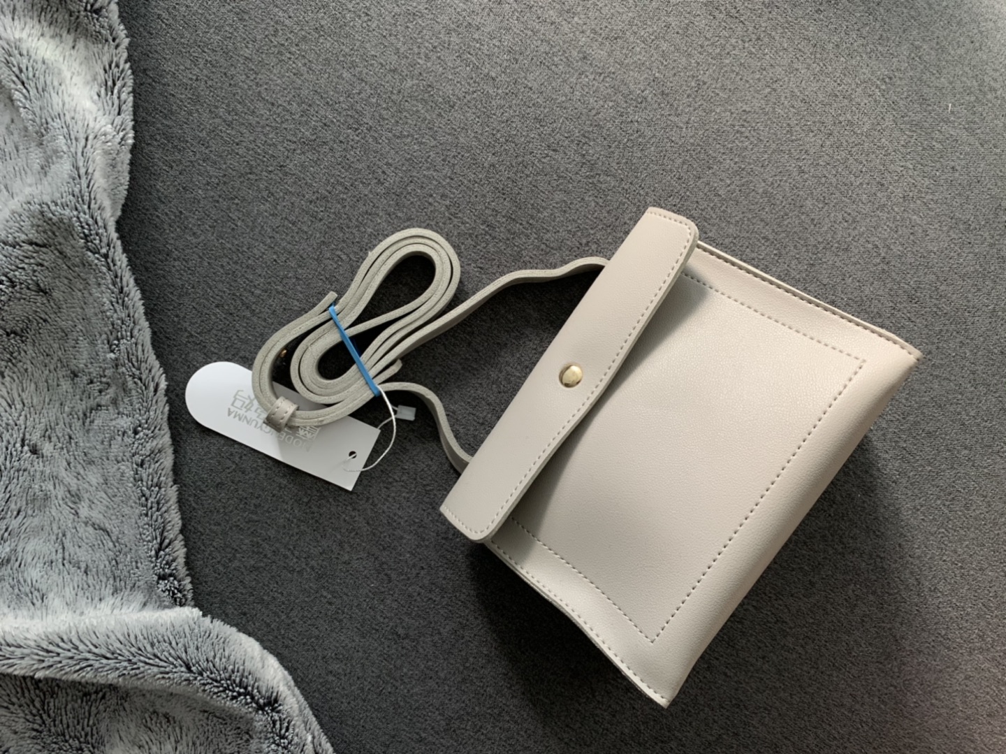 Gray crossbody small bag(new) thumbnail