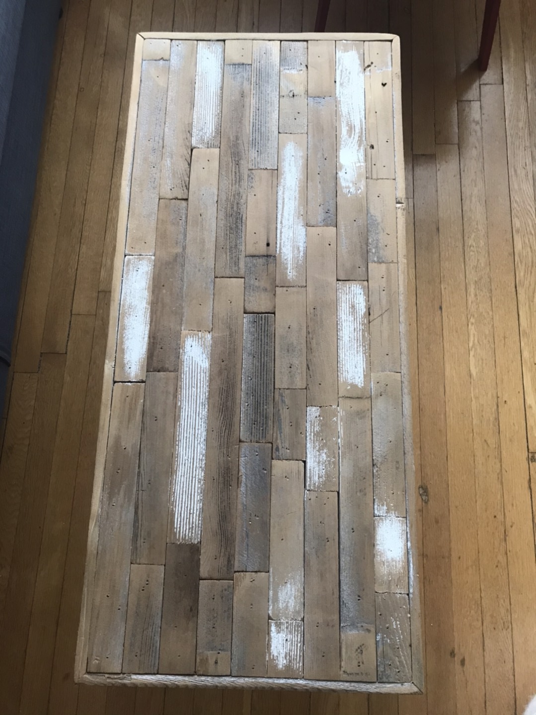 White accent bonded top coffee table - photo 5