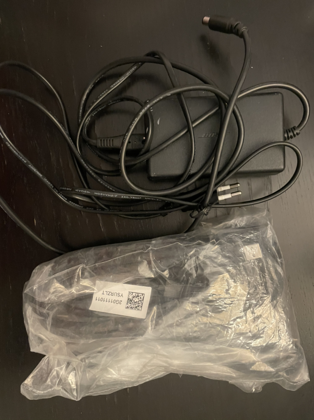 BOSE sound dock (USED) - compatible with iPhone  - photo 3