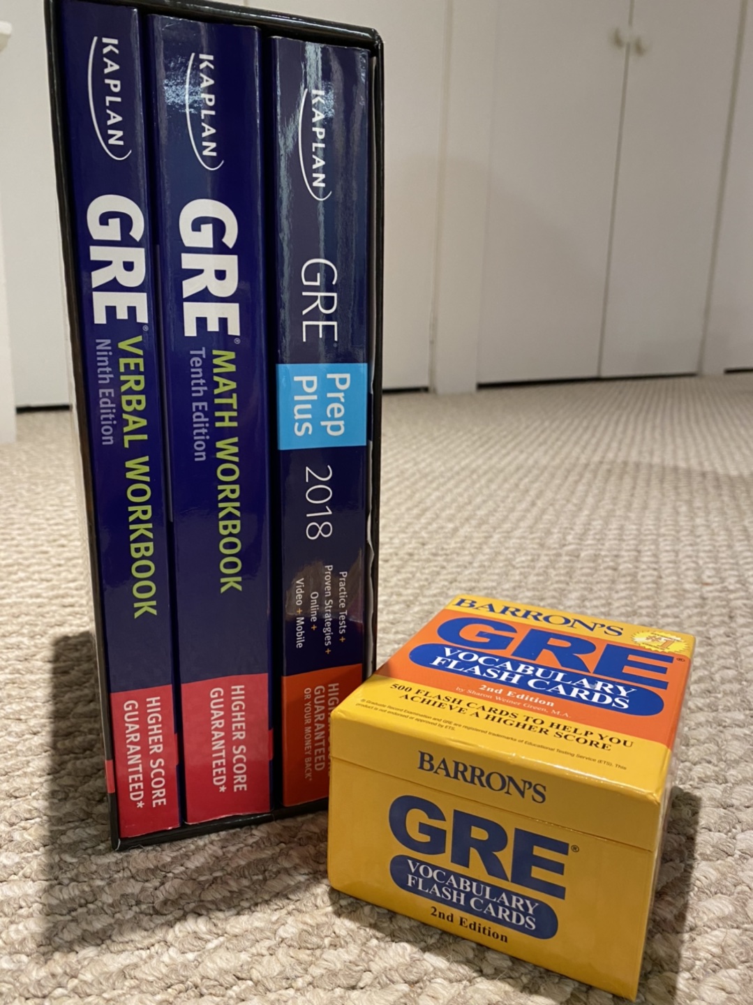 GRE PRACTICE KIT WITH FLASH CARDS