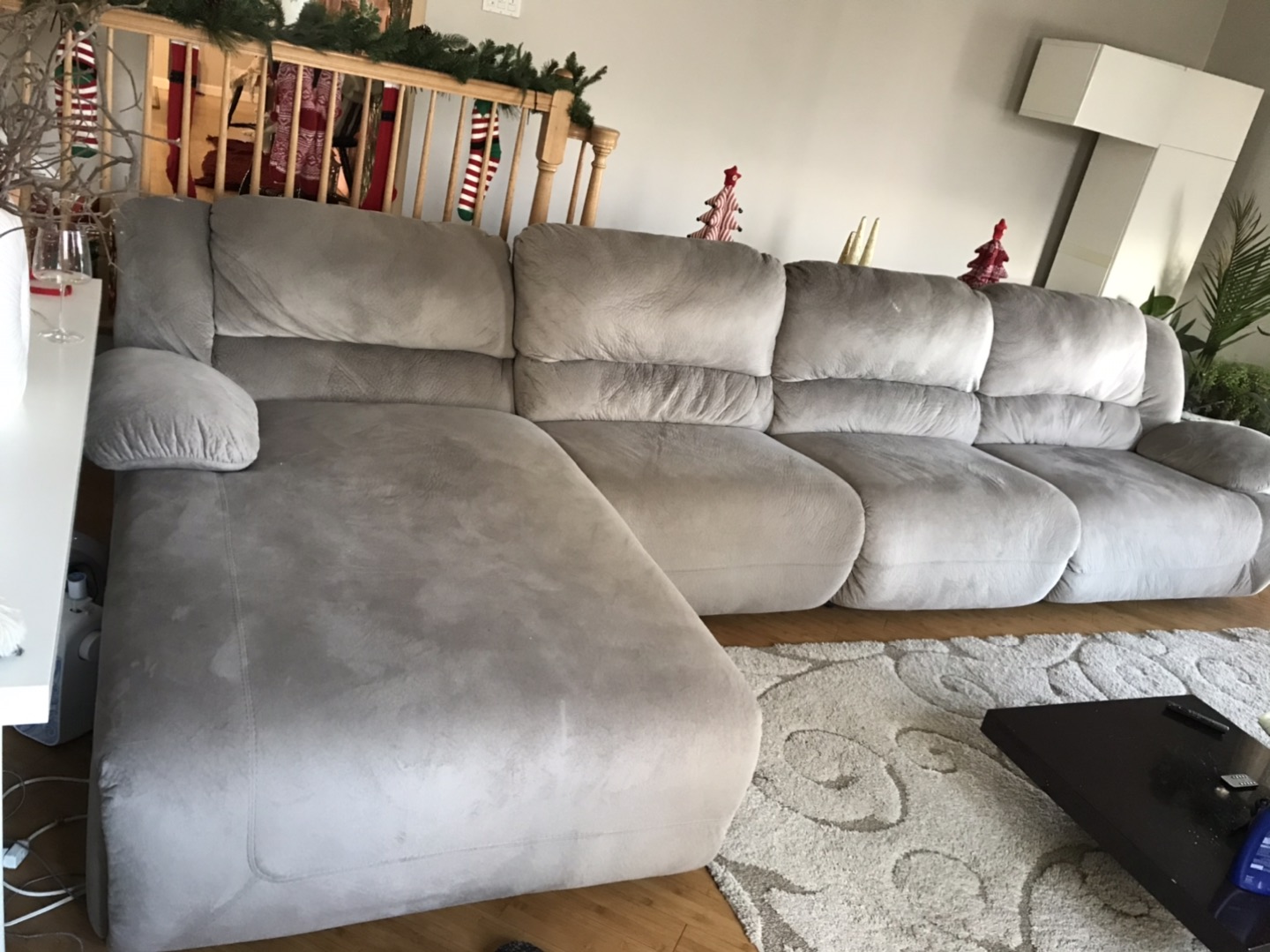 4 Recliner sectional sofa