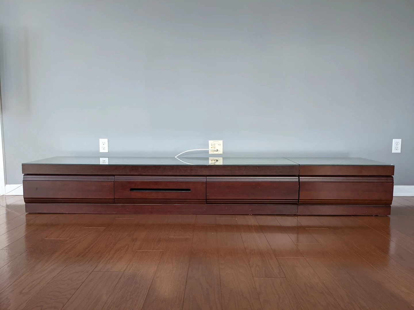 Gorgeous Dark Walnut TV Stand w/ Glass Top - photo 5