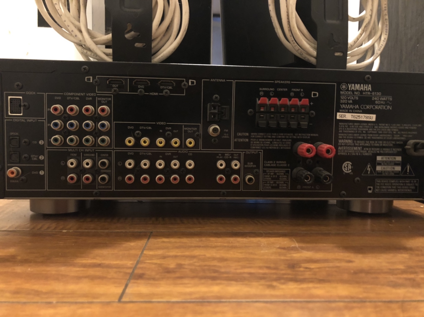 Yamaha receiver, sub woofer, and speakers surround sound system - photo 3