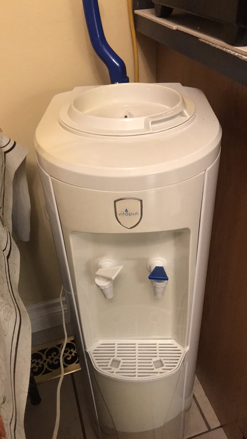 Water dispenser cold water  thumbnail