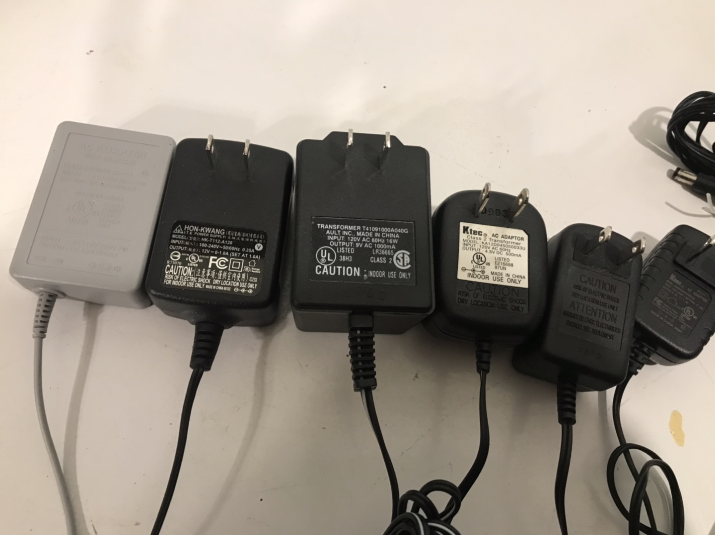 Lot of power supplies  - photo 5