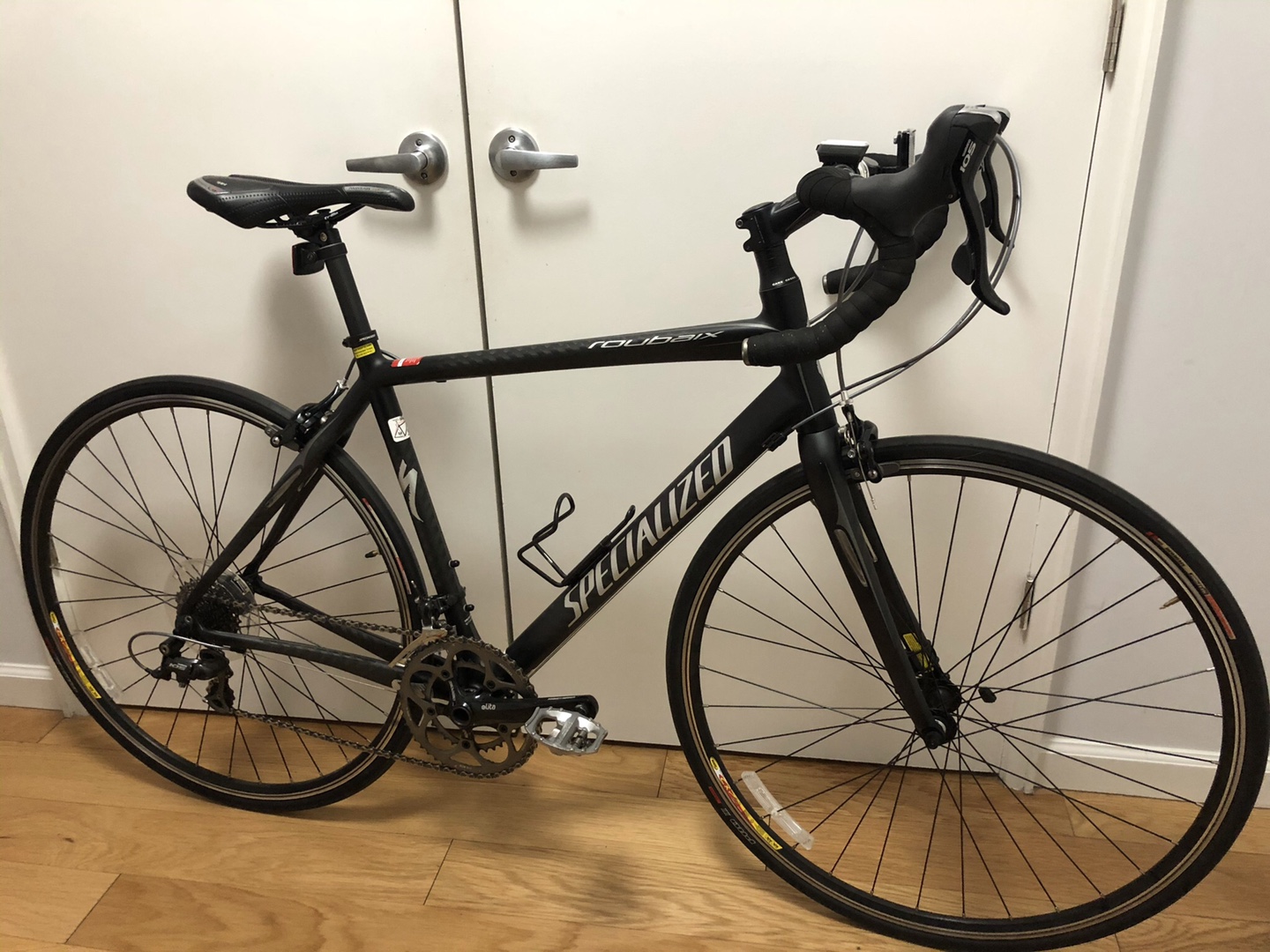 Men’s Specialized Road Bike