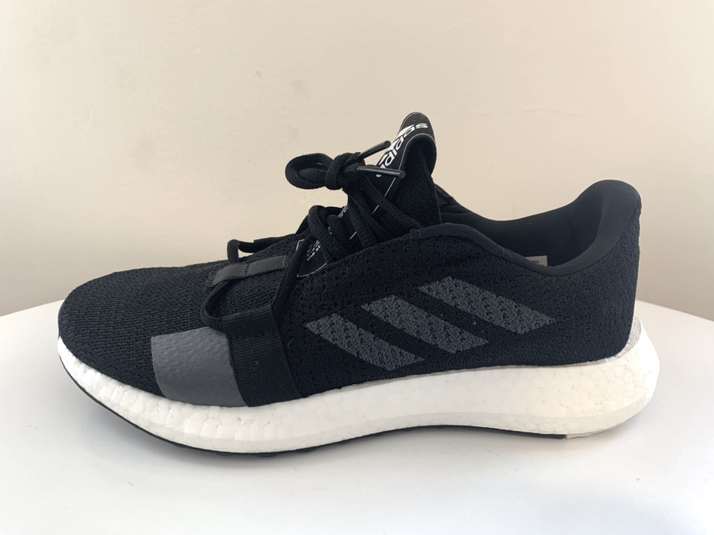 Adidas women’s senseboost go running shoes size9 - photo 5
