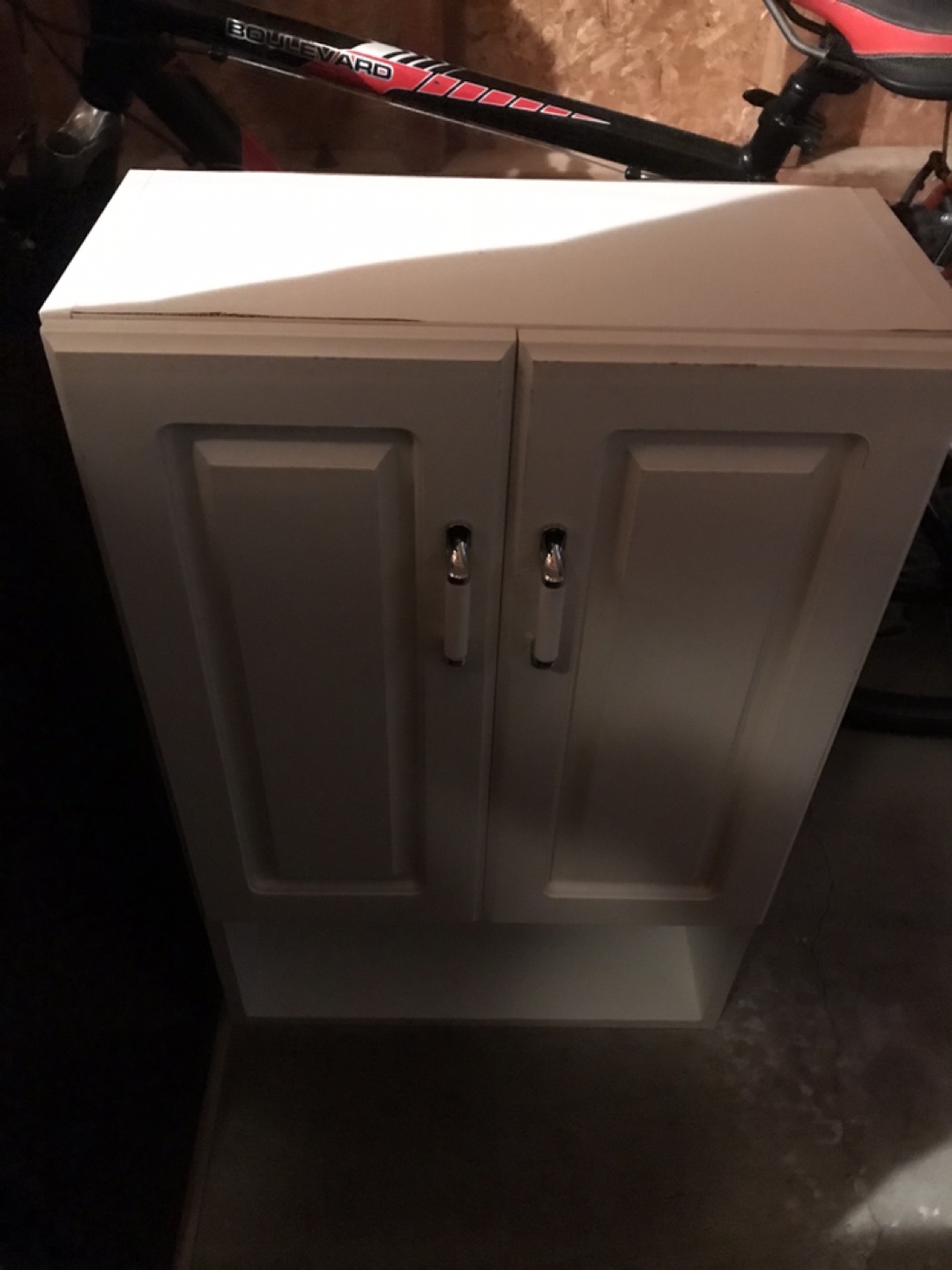 Bathroom medicine Cabinet White  thumbnail
