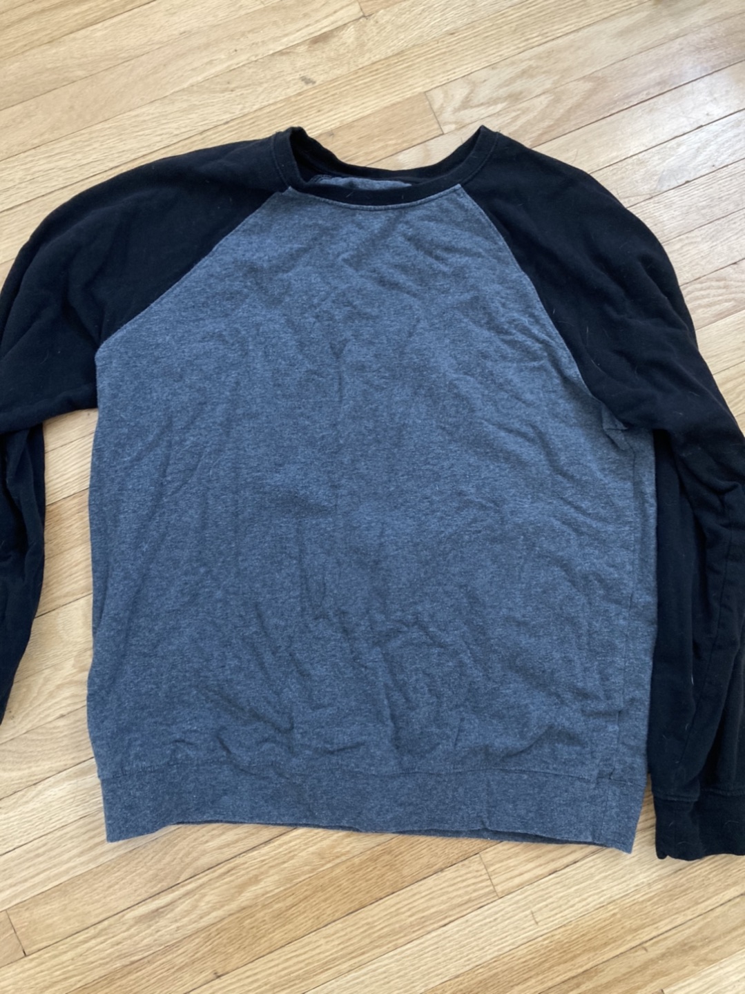 Men’s shirt thumbnail