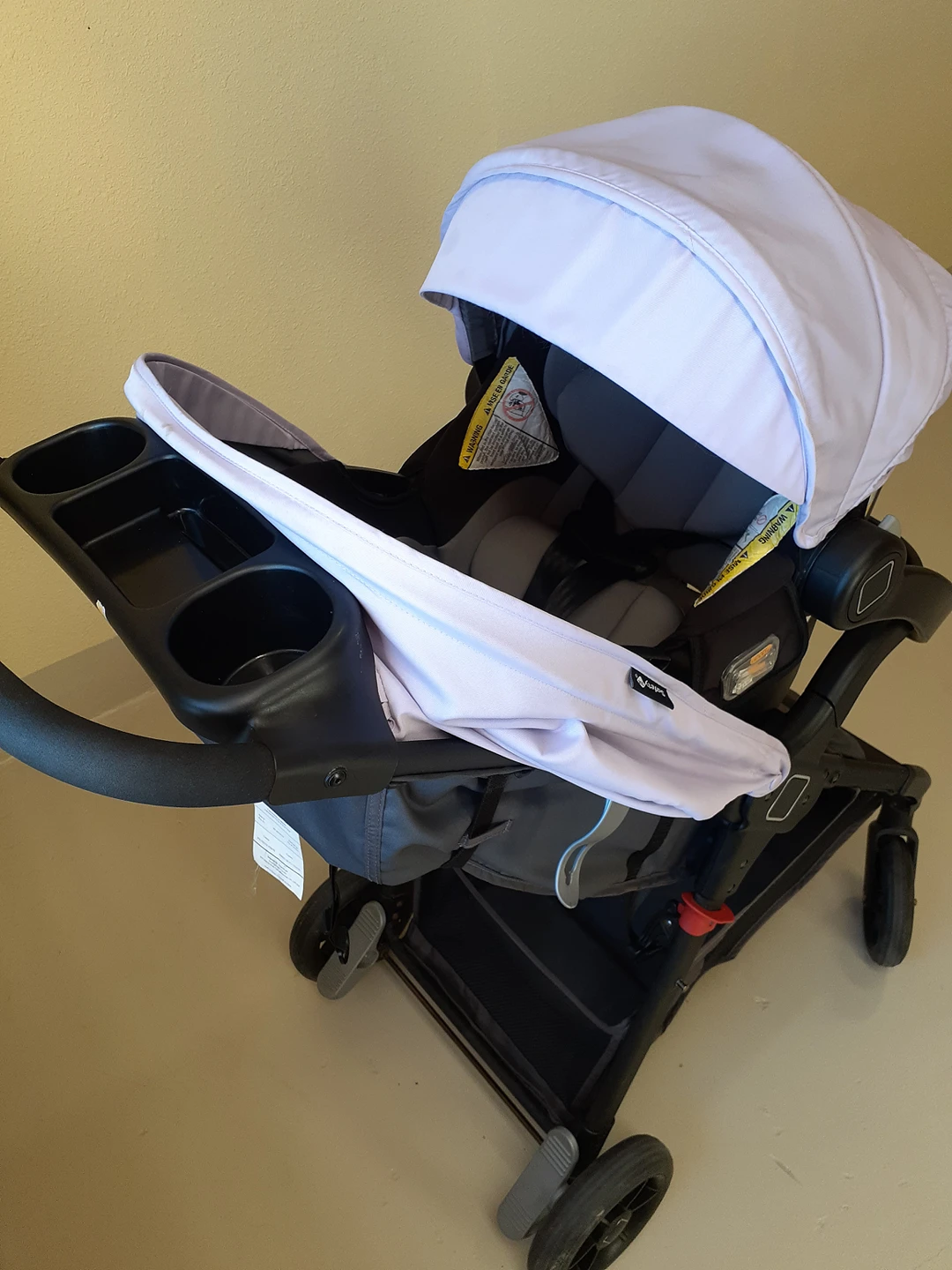 Stoller  and car seat bundle image indicator(2)