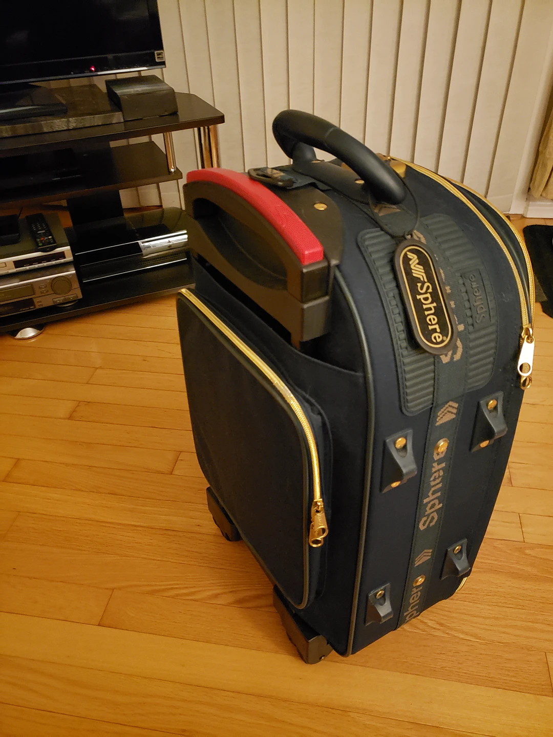 Sphere Suit Case image indicator(2)