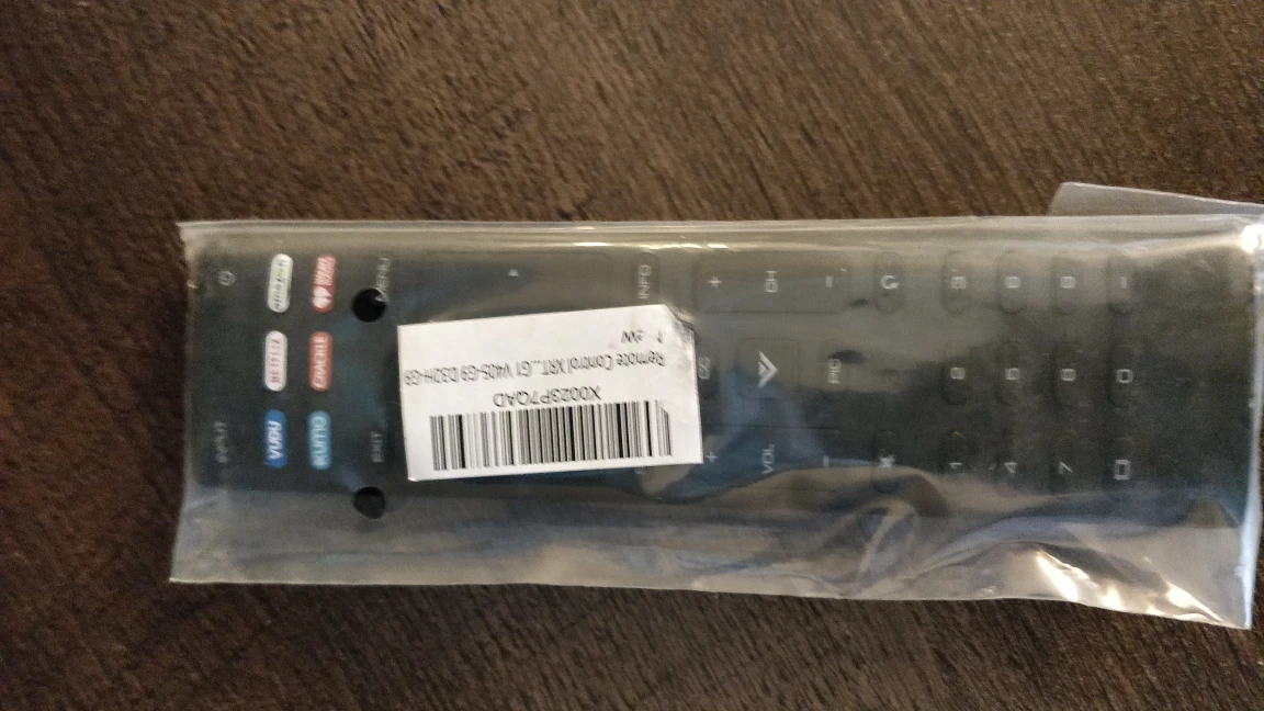 Vizio 4k Ultra HD TV 43" - photo 2