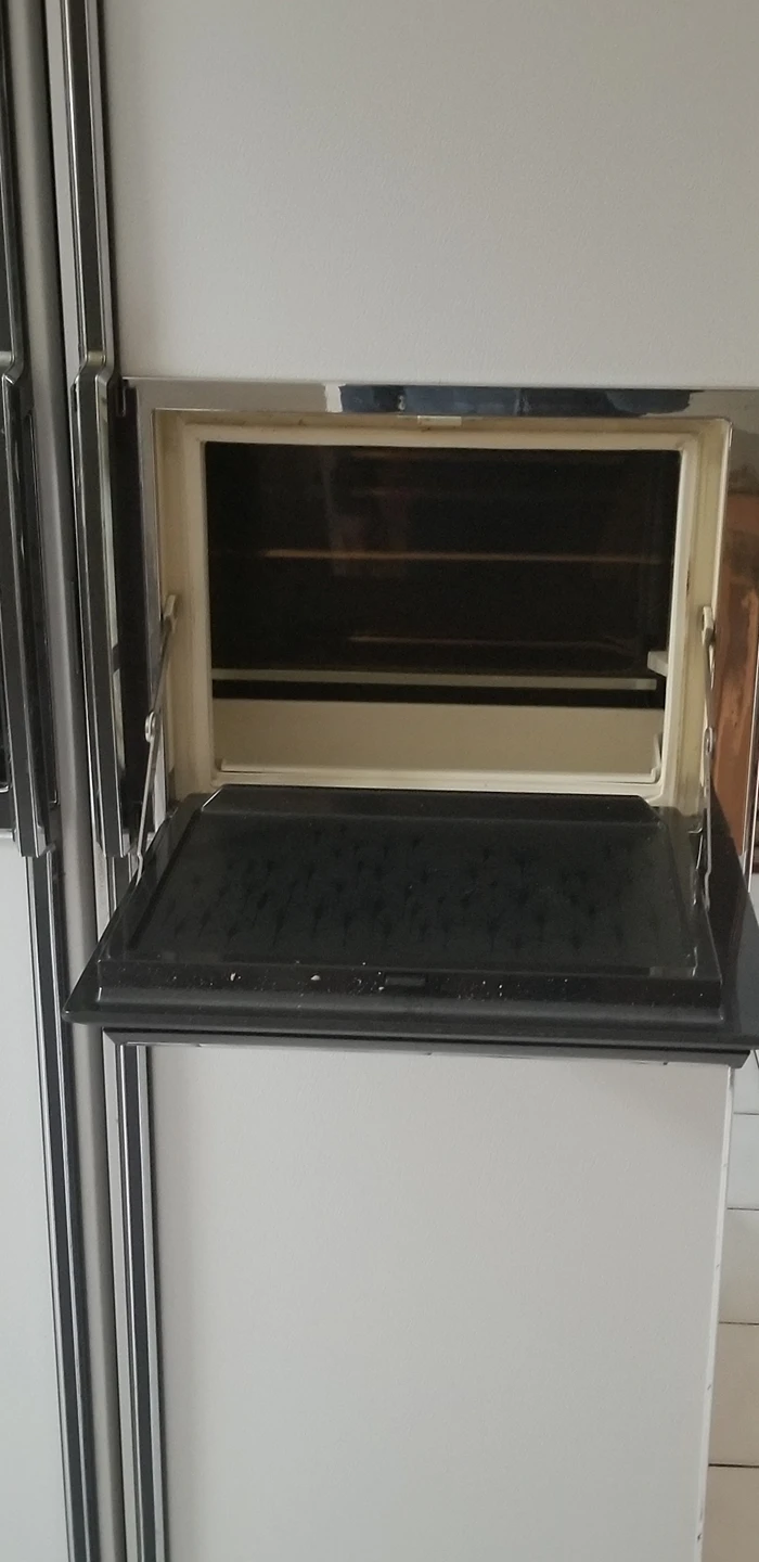 Refrigerator - photo 3