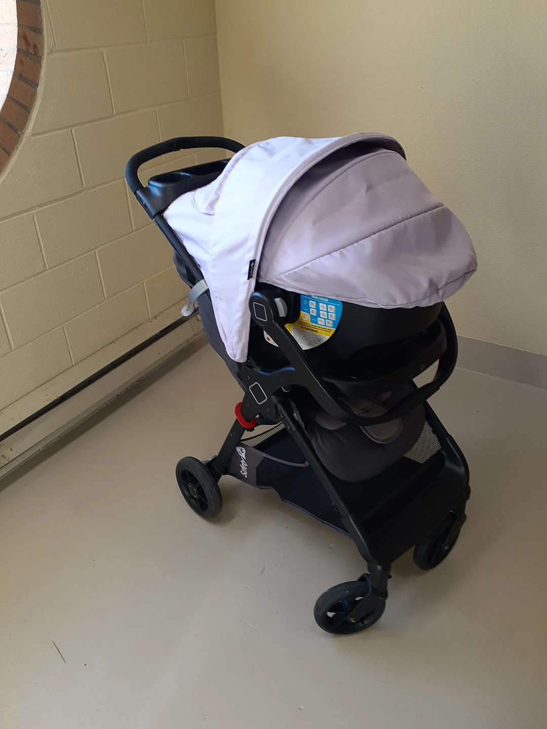 Stoller  and car seat bundle - photo 3