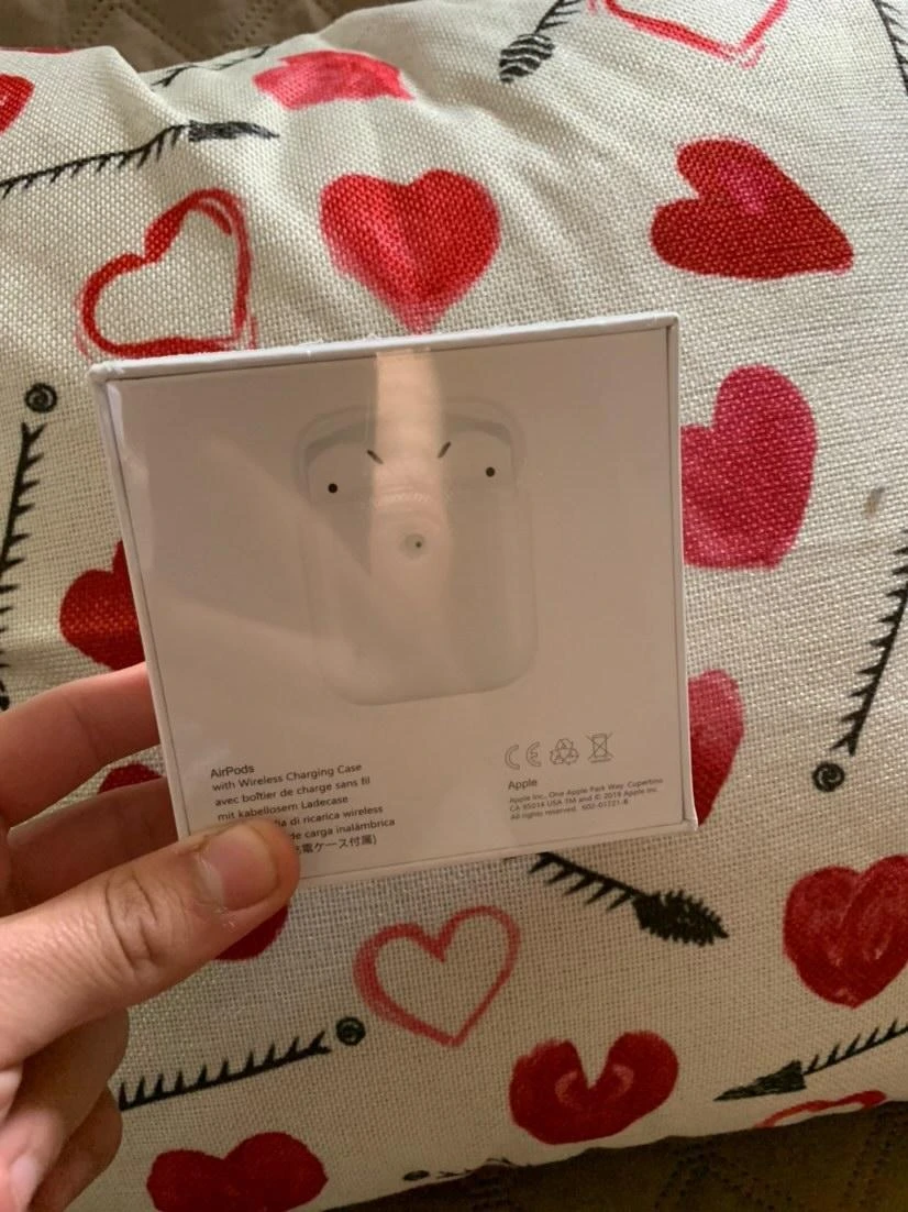 AirPods - photo 2