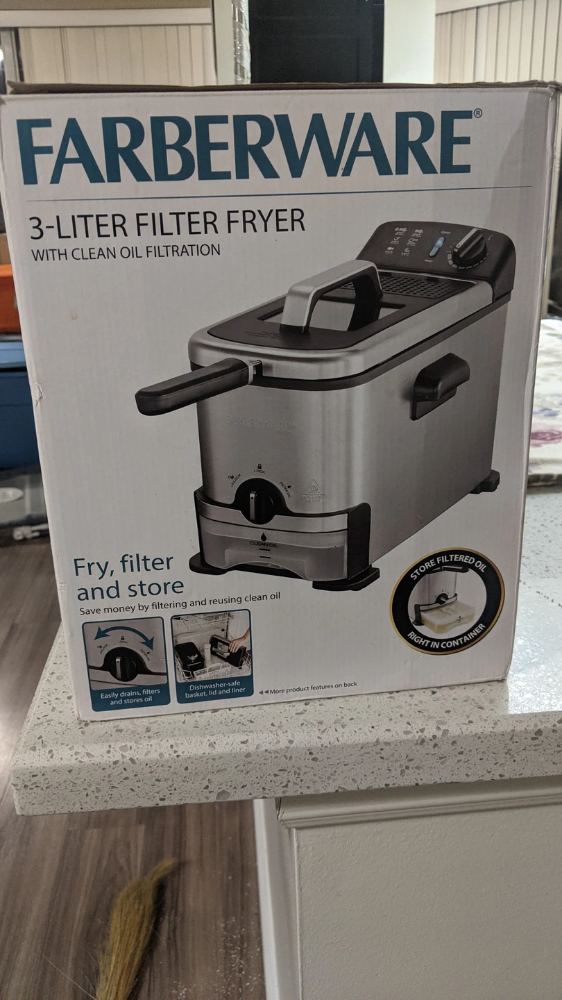 BNIB  3 L deep fryer thumbnail