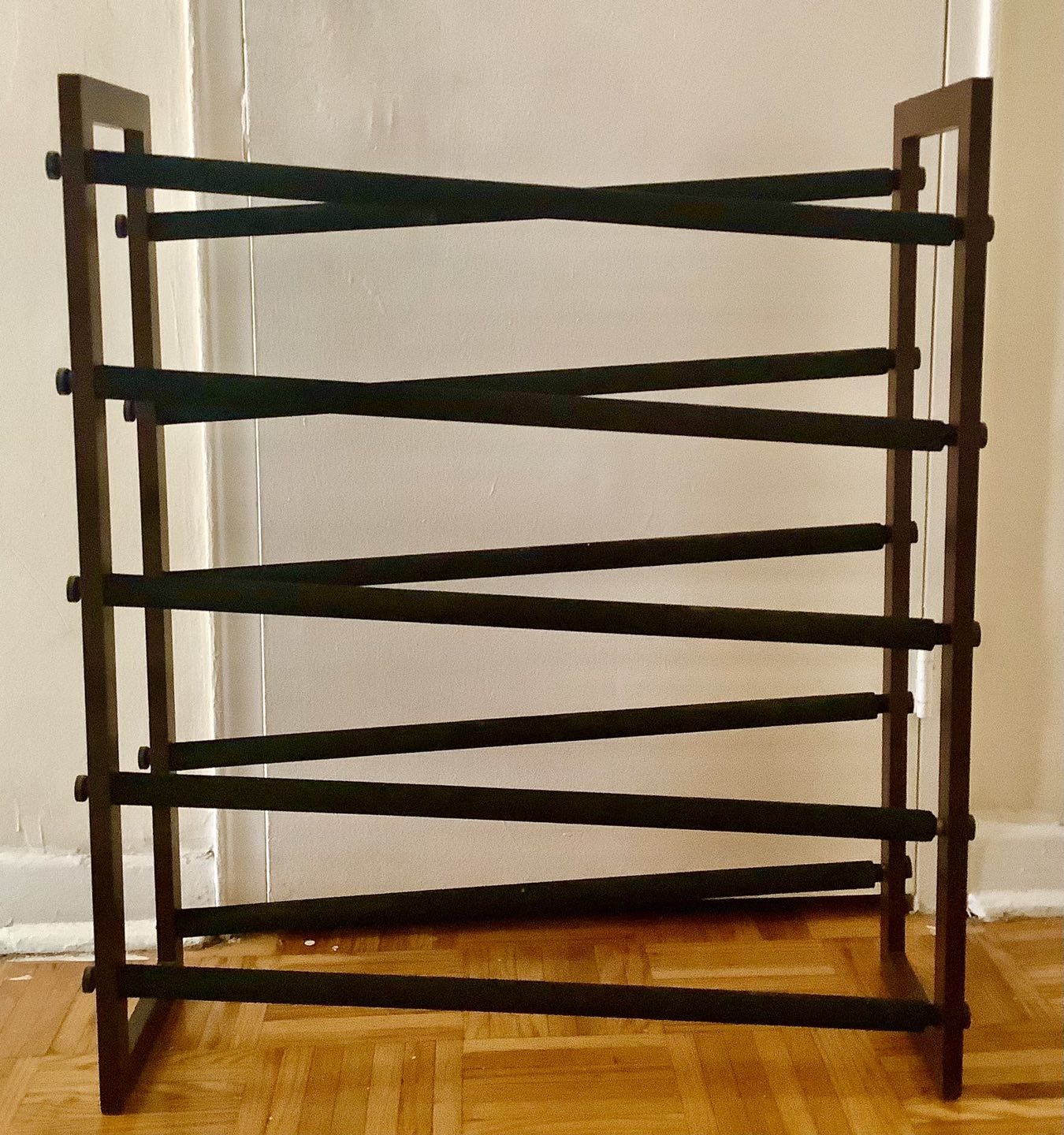 Shoe rack thumbnail