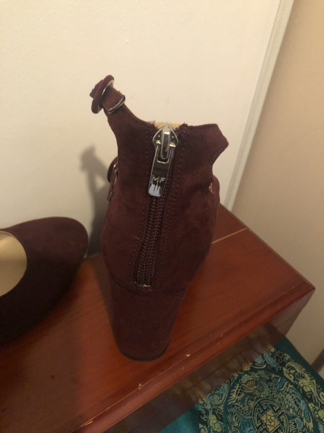 Marc  fisher size 7 1/2 women’s shoes - photo 3