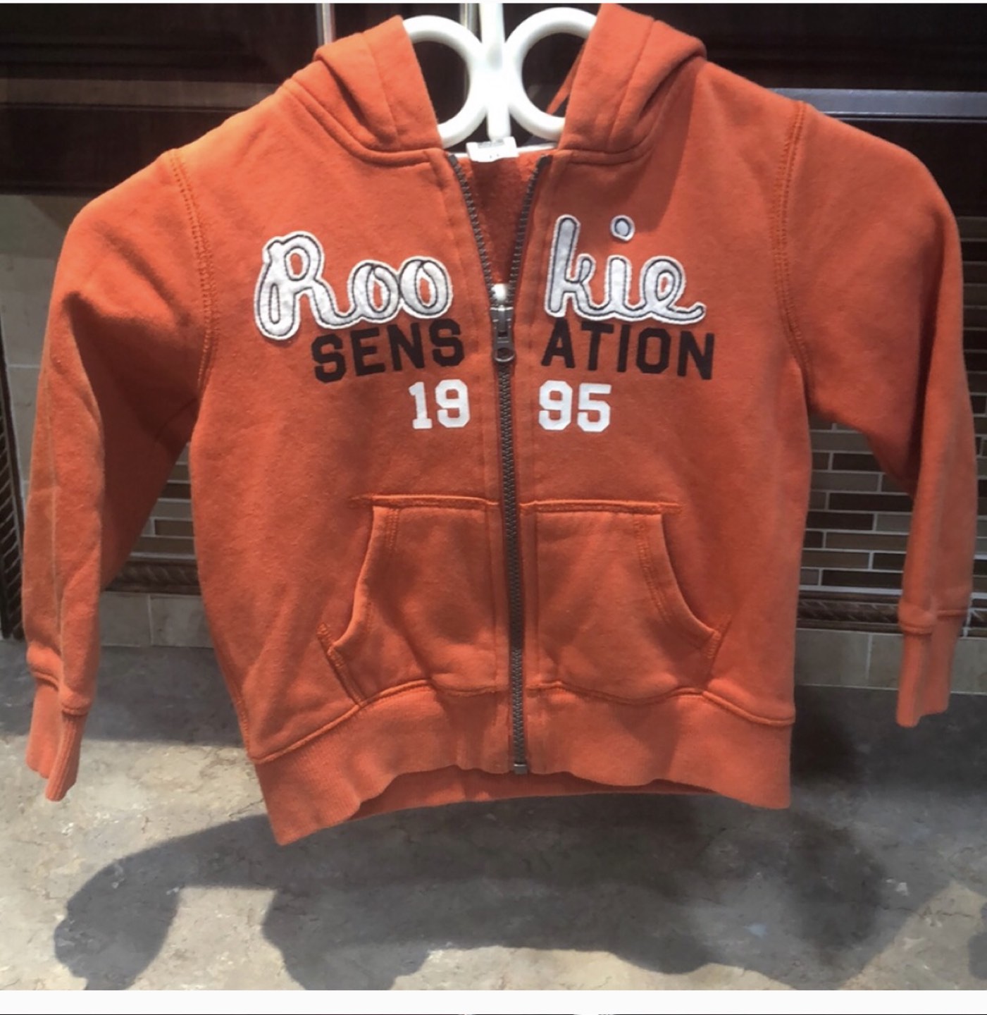3 children hoodies - photo 3