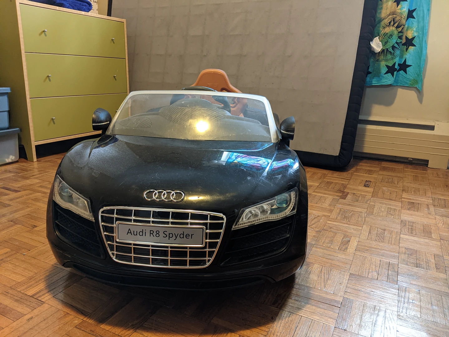 Electric car - photo 2
