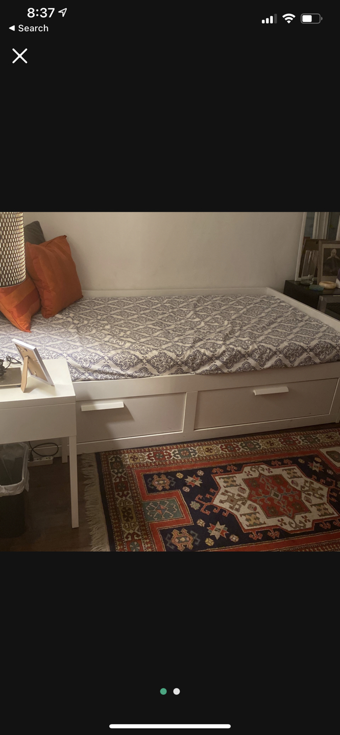 IKEA white daybed - photo 2