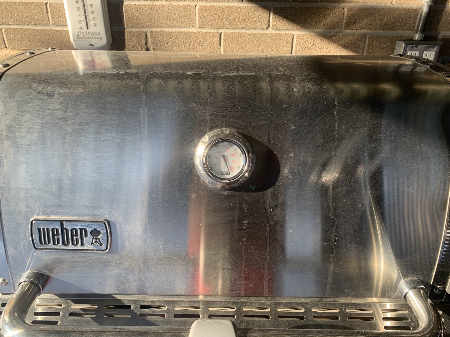 Weber bbq lid only image indicator(2)