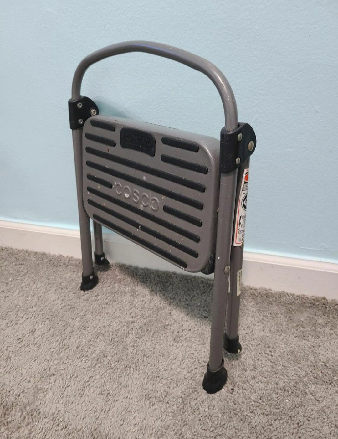 Resistant folding Stool - photo 3