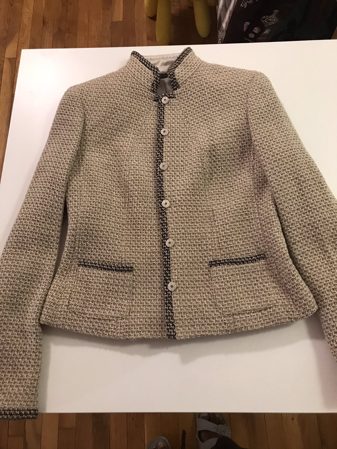 ELIE TAHARI 2-Piece SKIRT SUIT - photo 4