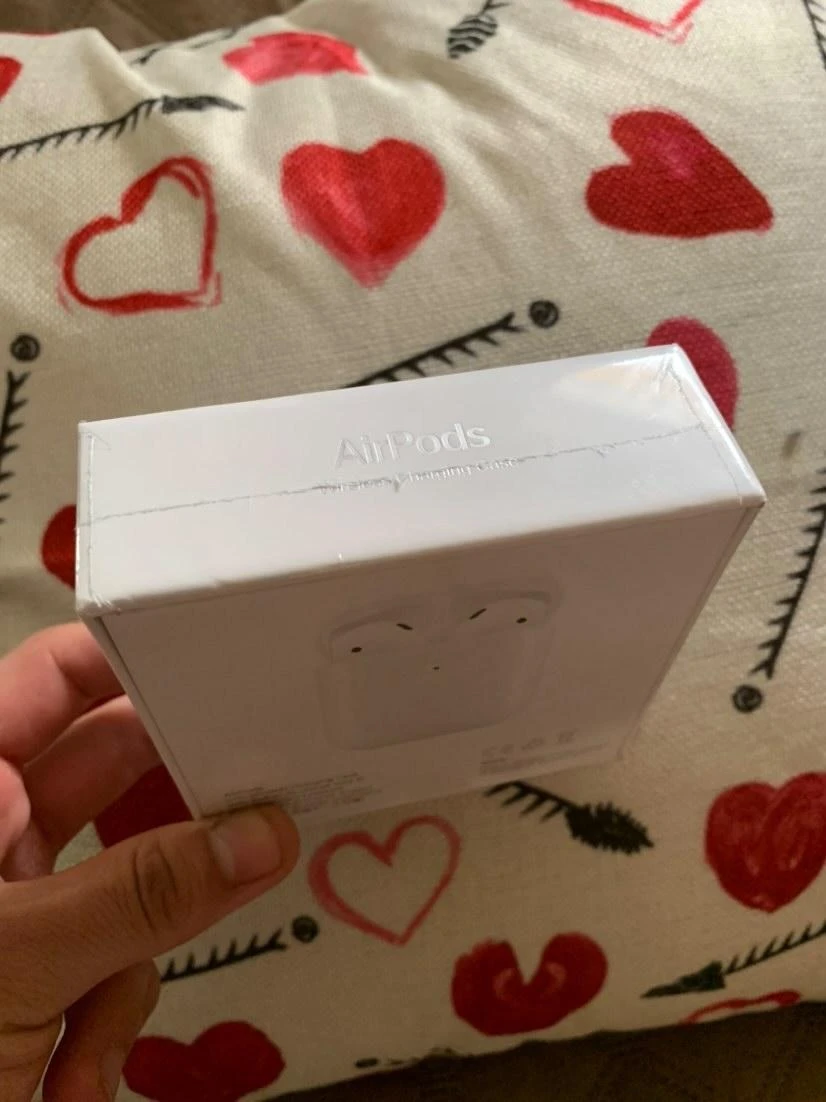 AirPods - photo 3