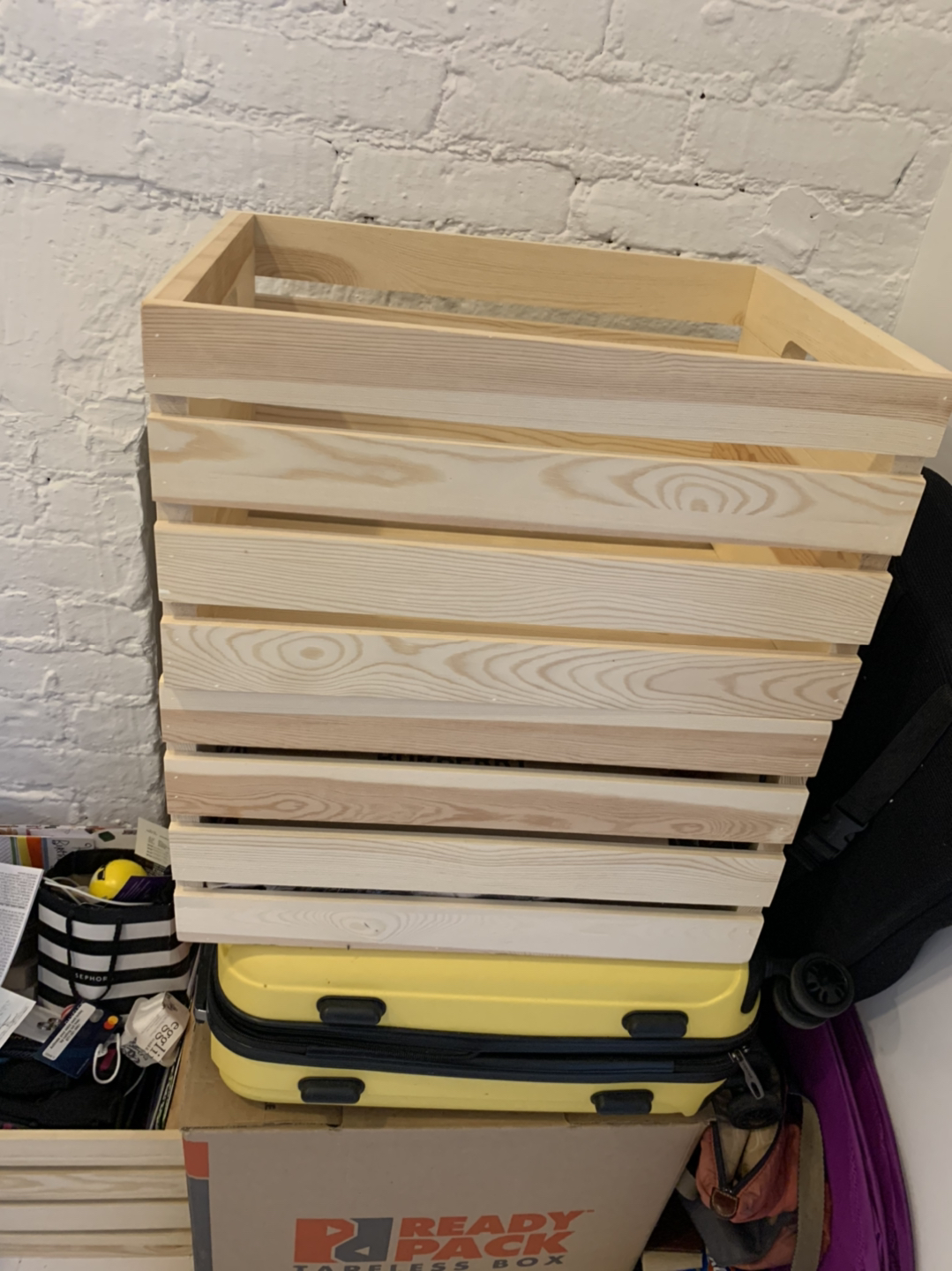 Storage crates (3)