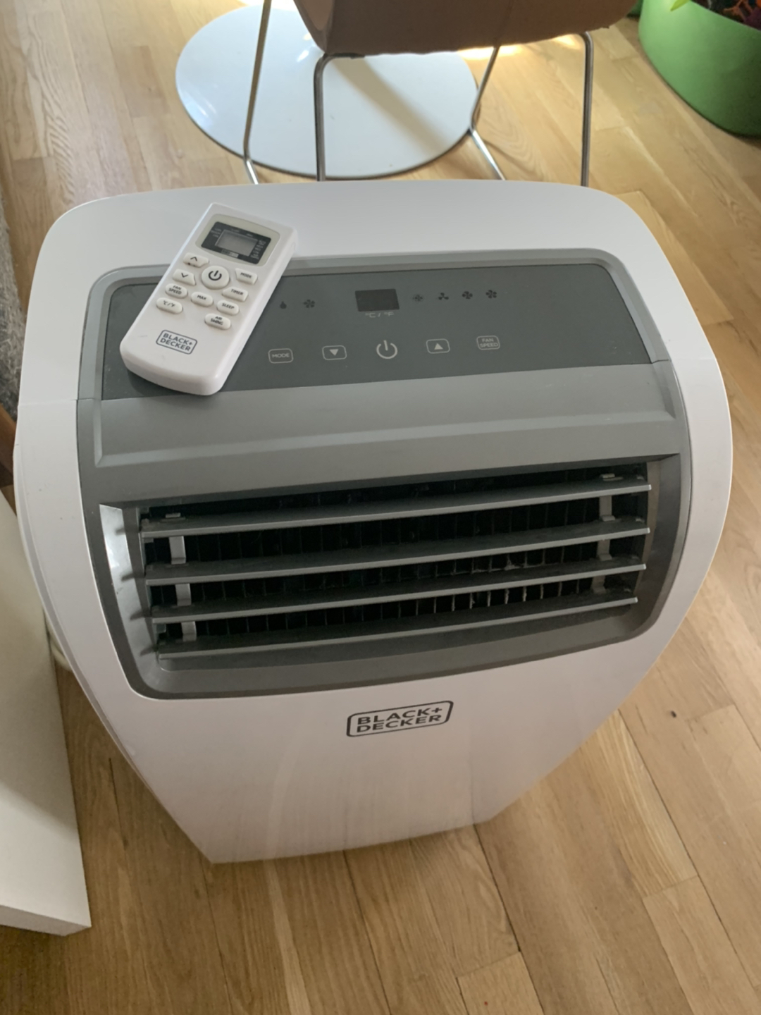 B&D 12000 BTU Portable Air Conditioner  - photo 5