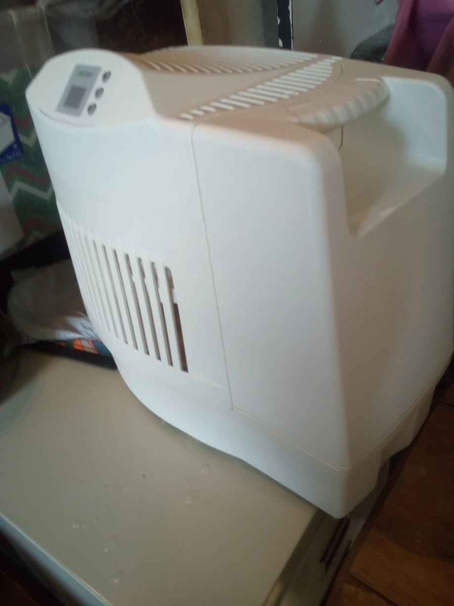 air purifier/humidifier - photo 3