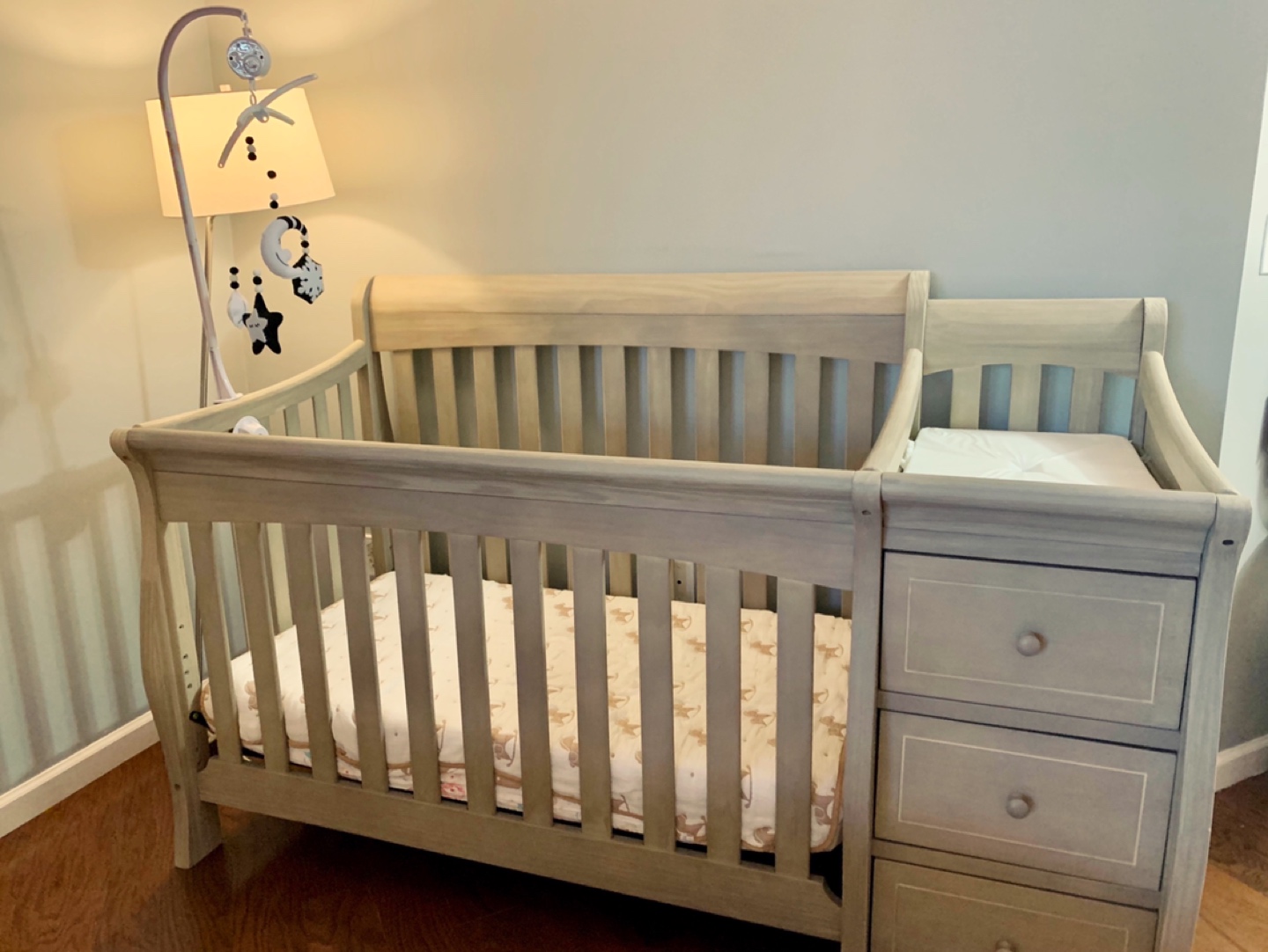 Convertible Crib and Changer