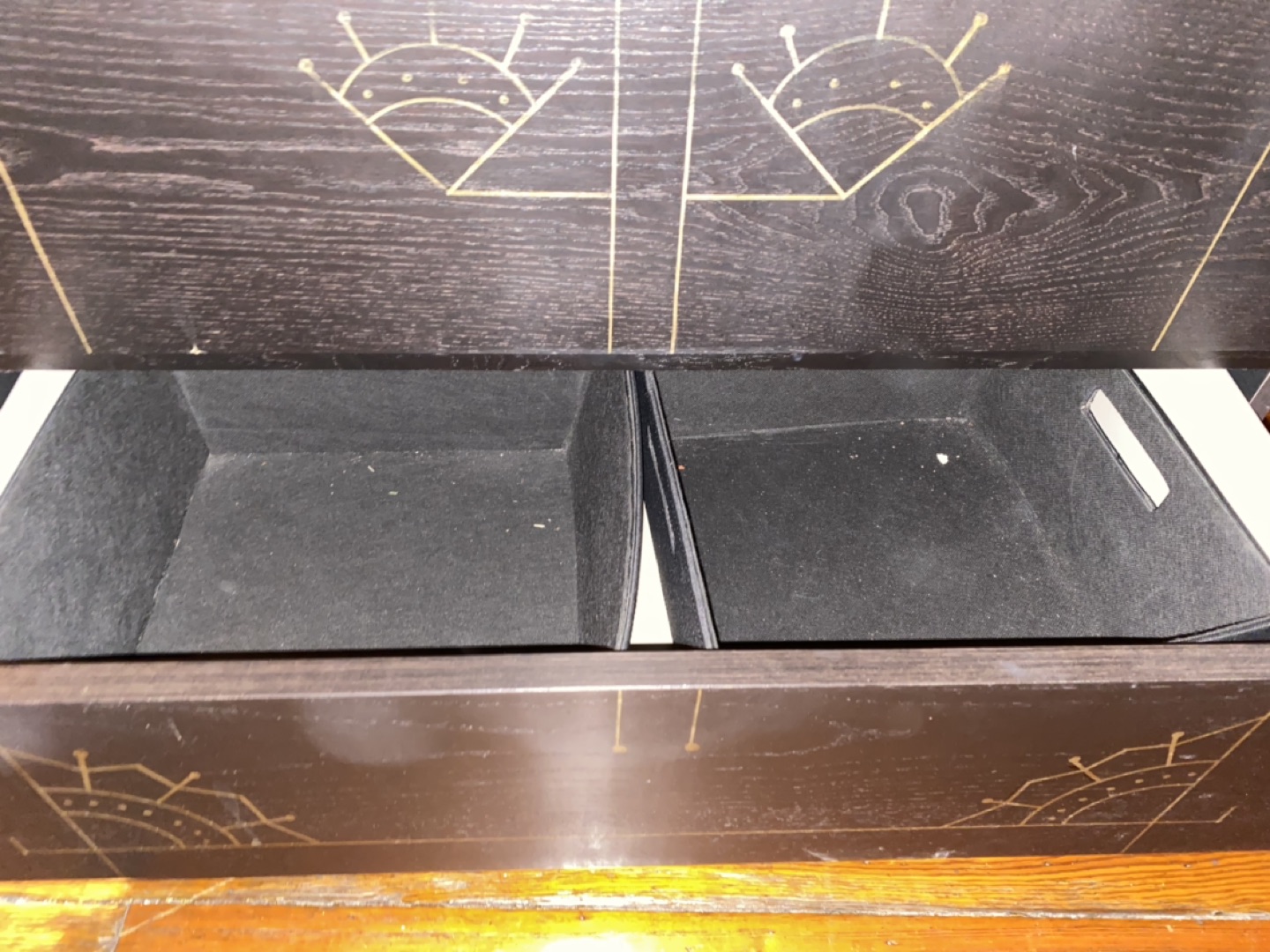 Dresser  - photo 4