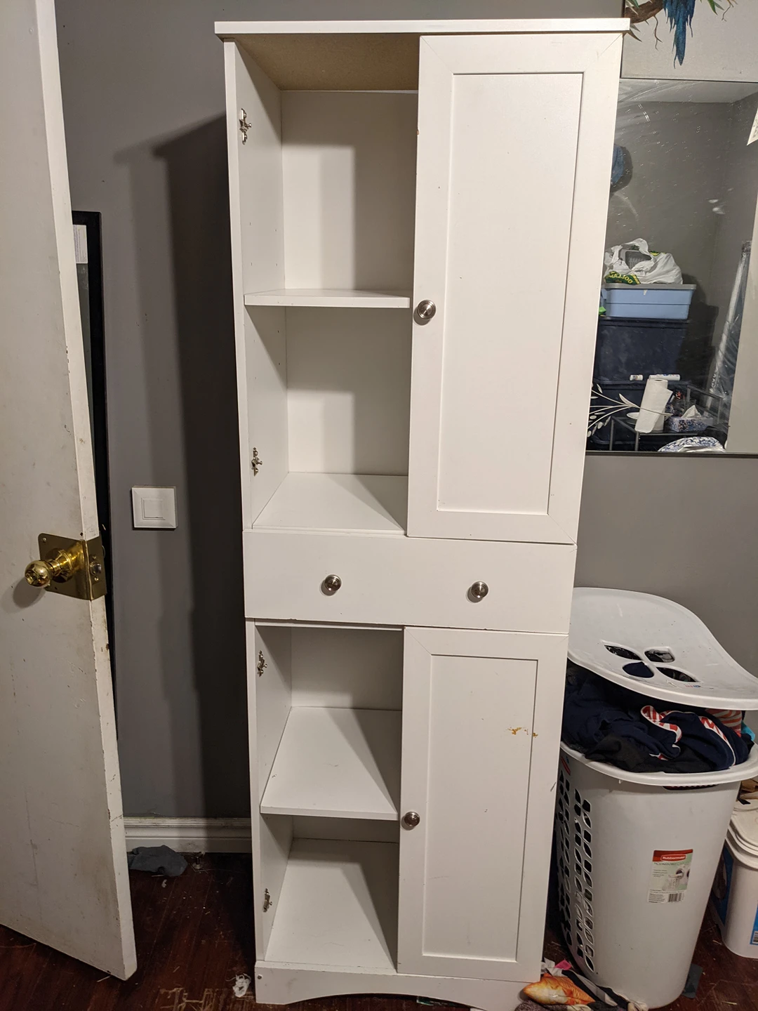 Pantry cupboards - photo 3