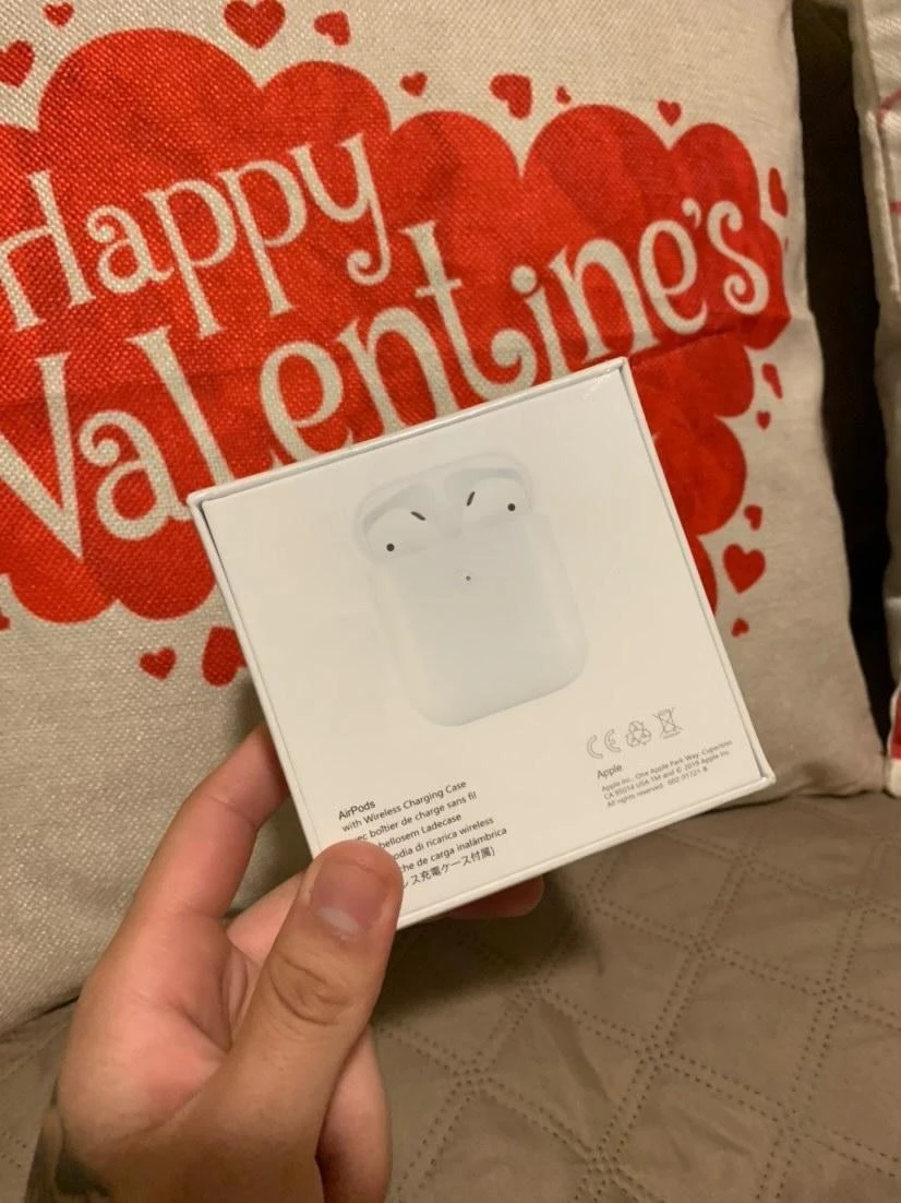AirPods - photo 2