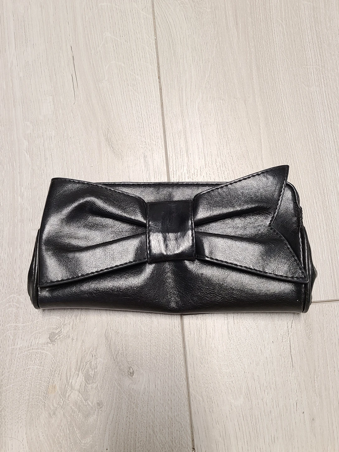 cross body bag / clutch image indicator(2)