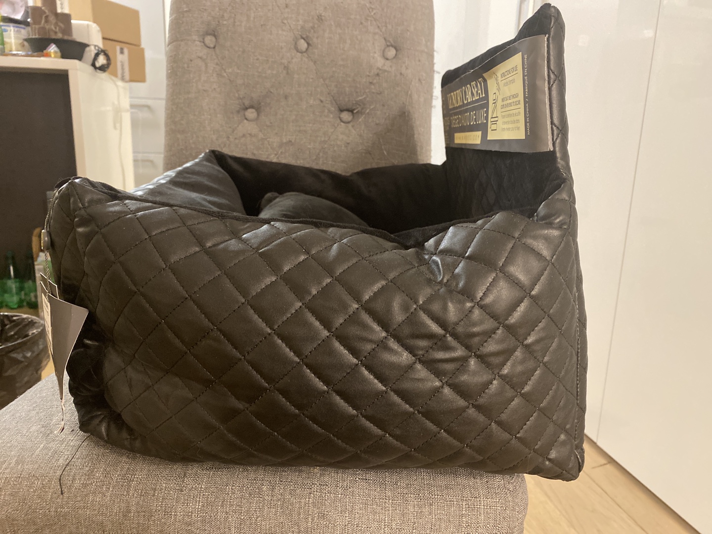 Pet car seat  - photo 2