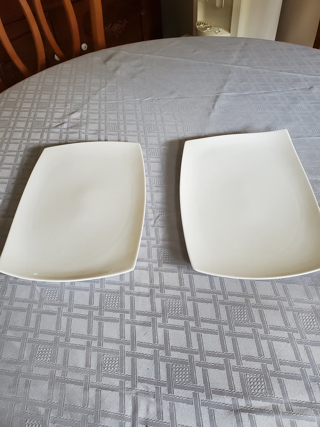 Set of 2 Bone China serving platters thumbnail